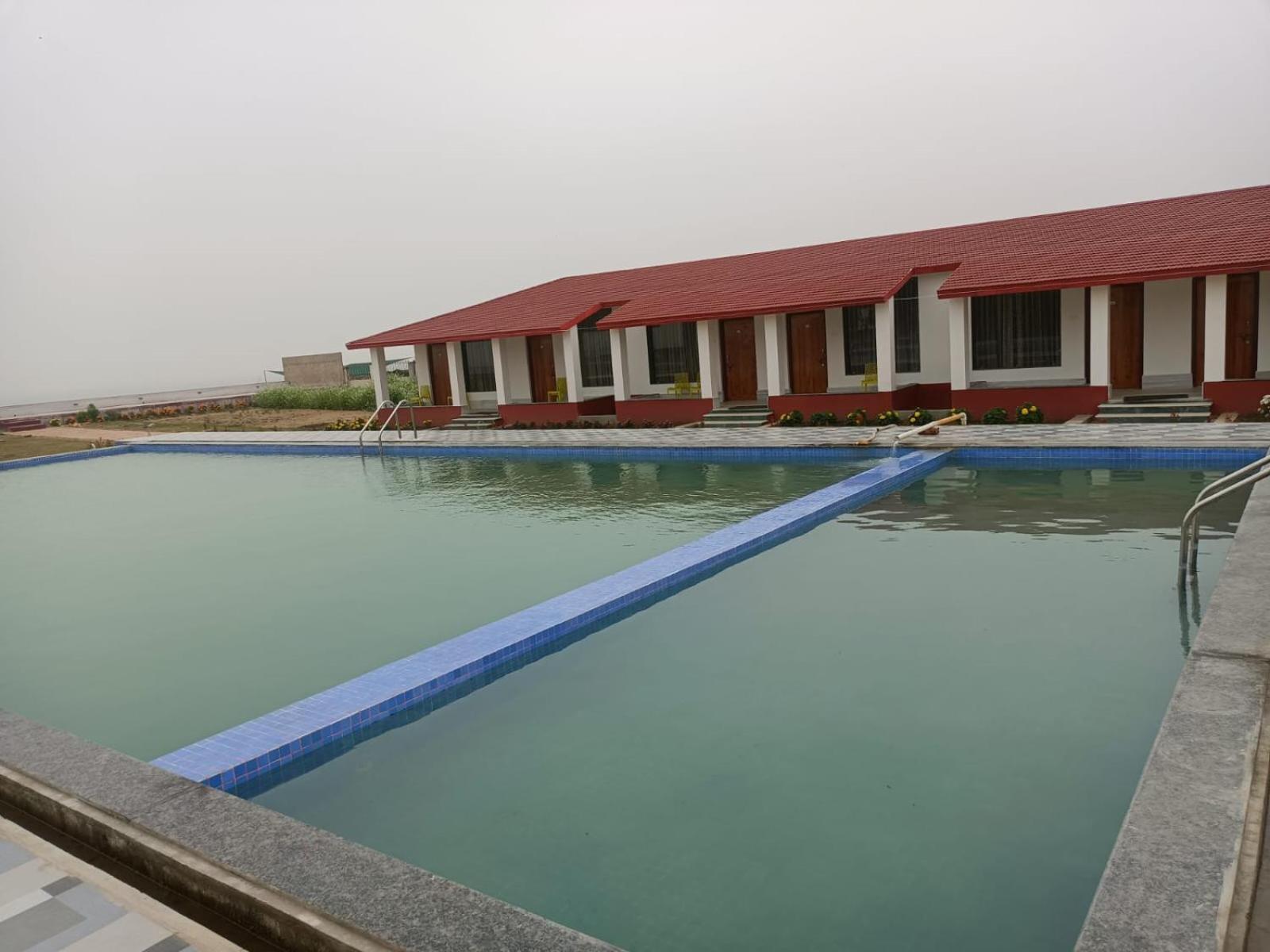 Tarangamala Resort มันดราโมนี ภายนอก รูปภาพ